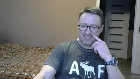 Snapshot of harrysnake chatting on 23, 12, 2024 HarrySnake online show from 23, 12, 2024