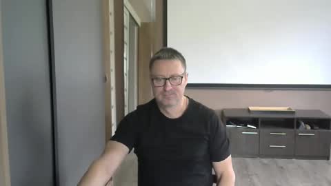 Snapshot of harrysnake chatting on 3, 10, 2025 HarrySnake online show from 3, 10, 2025