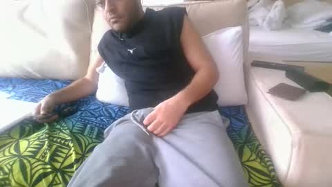 Snapshot of hash420 chatting on 23, 10, 2025 hash420 online show from 23, 10, 2025