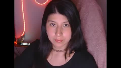 lady online show from 10, 5, 2026