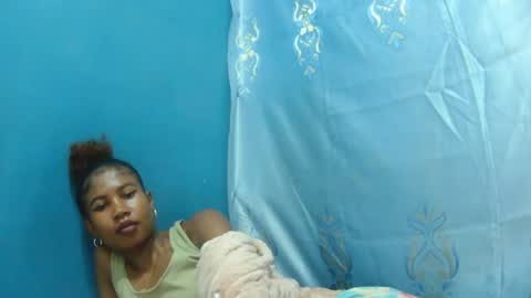 Snapshot of hasleyinah chatting on 2, 8, 2026 hasleyinah online show from 2, 8, 2026