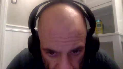 Snapshot of havingfun103 chatting on 1, 1, 2025 havingfun103 online show from 1, 1, 2025