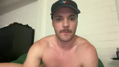 Snapshot of hawaiigogonoa chatting on 12, 3, 2025 BeachBoyNoa online show from 12, 3, 2025