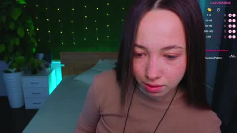 Snapshot of haylefirehot chatting on 15, 12, 2024 Hayle online show from 15, 12, 2024