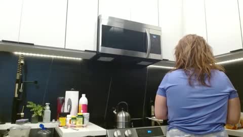 Hazel online show from 24, 3, 2026