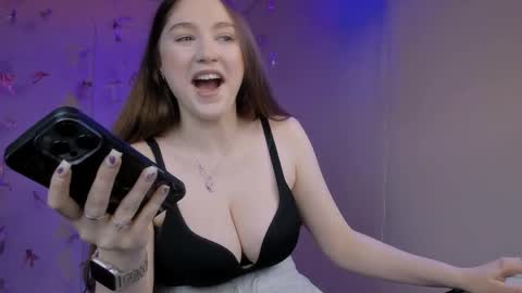 Hazel online show from 21, 5, 2026