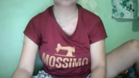 Snapshot of hazeldhane chatting on 20, 5, 2026 hazeldhane online show from 20, 5, 2026