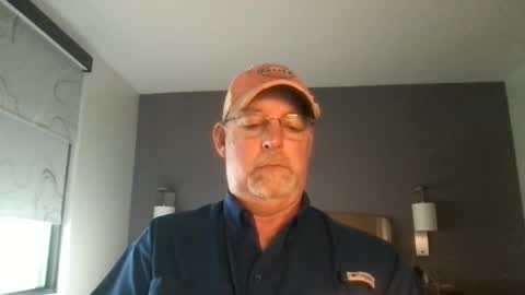 Snapshot of hdeuce22 chatting on 6, 2, 2025 Hdeuce22 online show from 6, 2, 2025