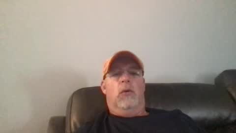 Snapshot of hdeuce22 chatting on 17, 2, 2025 Hdeuce22 online show from 17, 2, 2025