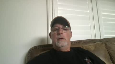 Snapshot of hdeuce22 chatting on 8, 9, 2025 Hdeuce22 online show from 8, 9, 2025