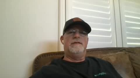 Hdeuce22 online show from 27, 4, 2026