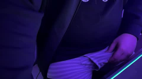 hdu94120 online show from 16, 12, 2024