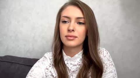 Mona online show from 17, 10, 2025