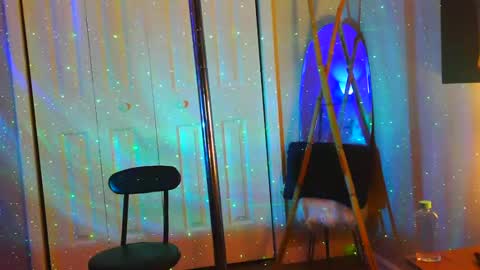 Snapshot of heavenllyy chatting on 13, 10, 2025 Heavenllyy online show from 13, 10, 2025