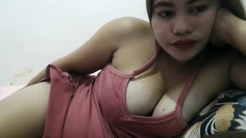 heavenlyeyes69 online show from 12, 3, 2026