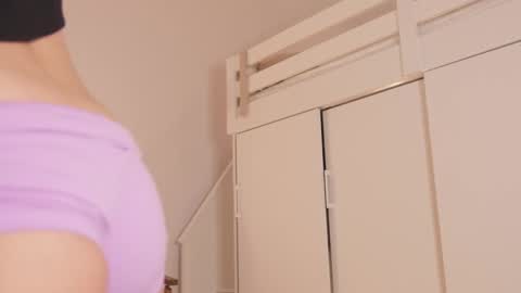 Snapshot of hee_jeen chatting on 20, 12, 2024 Jeen online show from 20, 12, 2024