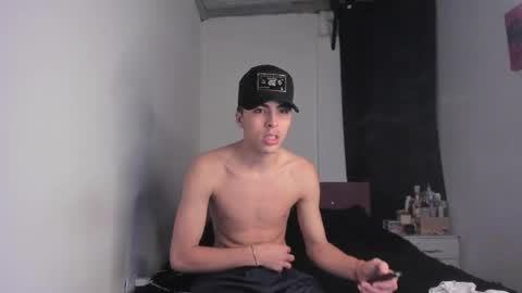 Snapshot of heellboy_ chatting on 14, 4, 2026 heellboy_ online show from 14, 4, 2026