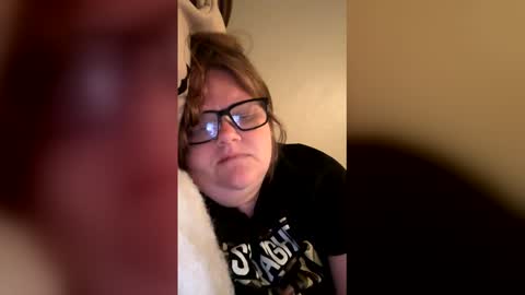 Snapshot of heidimackey2 chatting on 8, 6, 2026 heidimackey2 online show from 8, 6, 2026