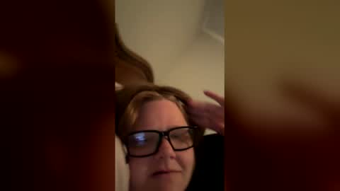 Snapshot of heidimackey2 chatting on 9, 6, 2026 heidimackey2 online show from 9, 6, 2026