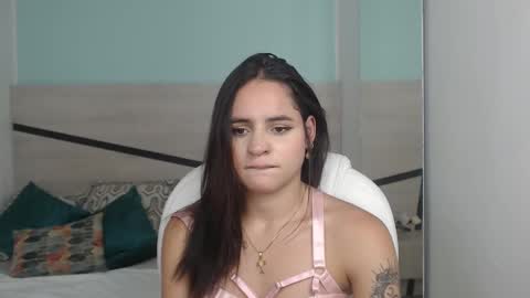 Heidy  online show from 7, 1, 2025