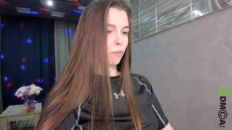 Heiley online show from 3, 2, 2025