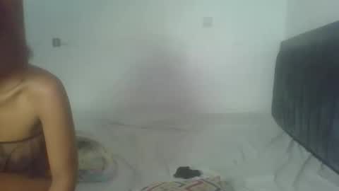 Snapshot of heilybunny chatting on 24, 4, 2026 heilybunny online show from 24, 4, 2026