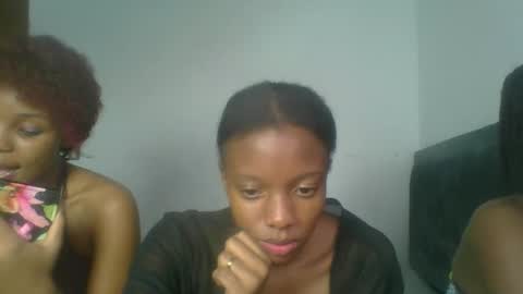 Snapshot of heilybunny chatting on 30, 4, 2026 heilybunny online show from 30, 4, 2026