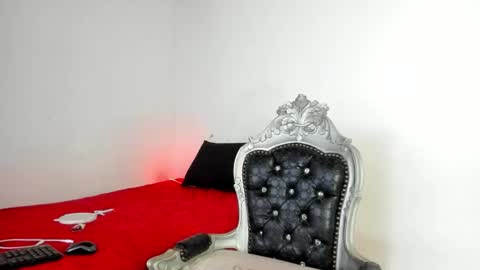 Hela   Independent model online show from 5, 11, 2025