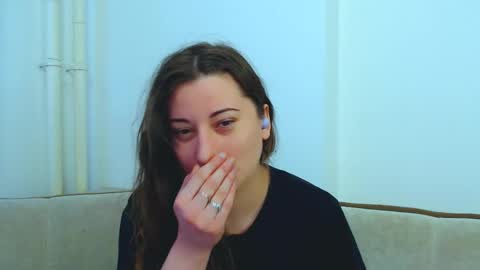 helen_adams_ online show from 17, 2, 2025