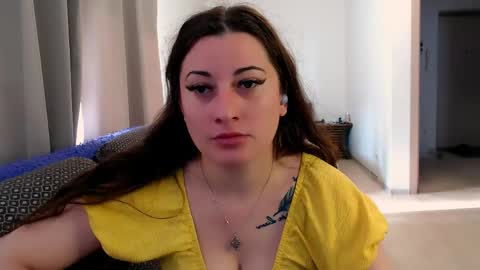 Snapshot of helen_adams_ chatting on 9, 6, 2026 helen_adams_ online show from 9, 6, 2026