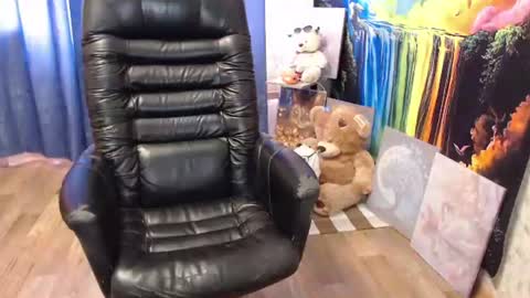 Snapshot of helen_bee chatting on 11, 7, 2026 Tanya online show from 11, 7, 2026
