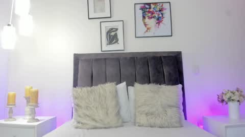 Helen  online show from 15, 4, 2026