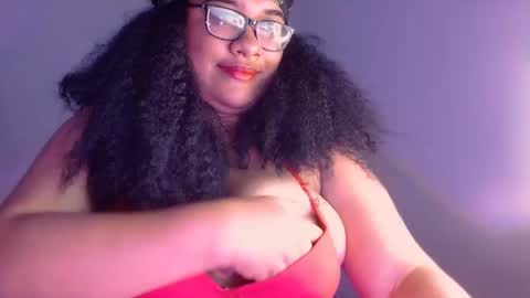 Snapshot of helena_grant chatting on 17, 1, 2025 Helena online show from 17, 1, 2025