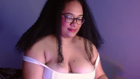 Snapshot of helena_grant chatting on 29, 1, 2025 Helena online show from 29, 1, 2025