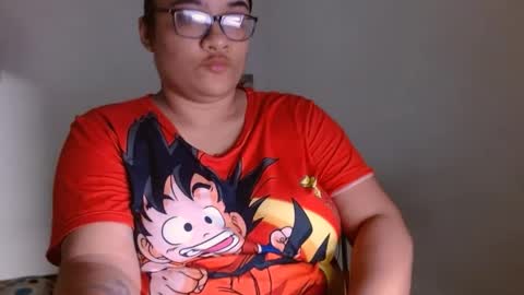 Snapshot of helena_grant chatting on 2, 2, 2025 Helena online show from 2, 2, 2025