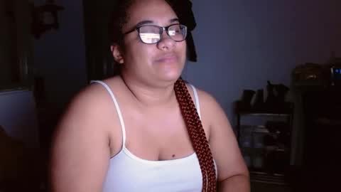 Snapshot of helena_grant chatting on 18, 2, 2025 Helena online show from 18, 2, 2025