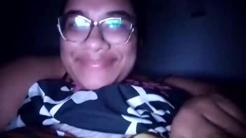 Snapshot of helena_grant chatting on 22, 12, 2025 Helena online show from 22, 12, 2025