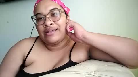 Snapshot of helena_grant chatting on 12, 3, 2026 Helena online show from 12, 3, 2026