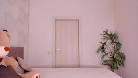 Snapshot of helena_lorente chatting on 28, 5, 2026 Helen online show from 28, 5, 2026