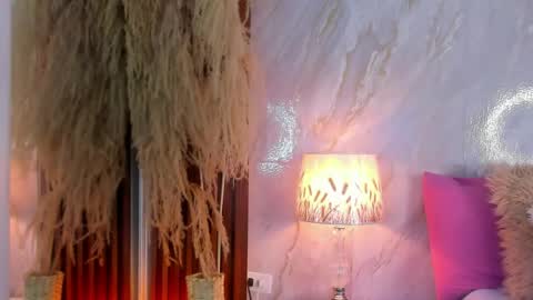 Helena Santos  online show from 24, 3, 2026