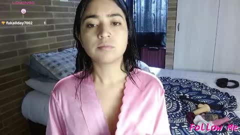  Only 18 cyrus online show from 5, 4, 2026