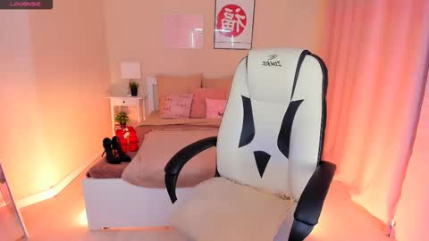 Snapshot of helenaregal chatting on 29, 11, 2025 Helena online show from 29, 11, 2025