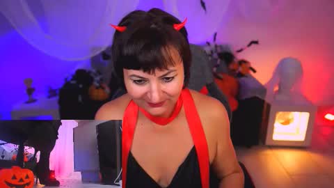 helenbeler online show from 30, 10, 2025