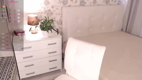 Helena Bonham online show from 22, 10, 2025