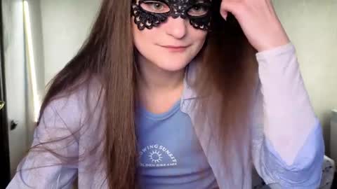 Snapshot of helgamunn chatting on 2, 4, 2026 helgamunn online show from 2, 4, 2026