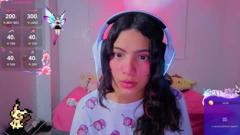 Helia Transfem and Amy online show from 3, 2, 2026