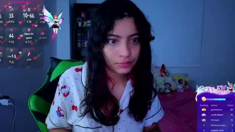 Helia Transfem and Amy online show from 29, 5, 2026