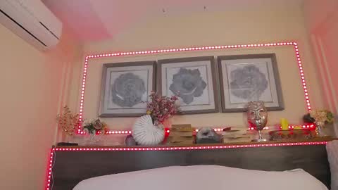    online show from 22, 2, 2025