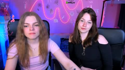 Snapshot of helli_belli chatting on 3, 5, 2026 Helli online show from 3, 5, 2026