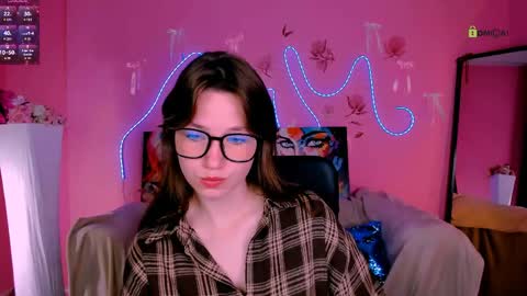 Snapshot of helli_belli chatting on 27, 5, 2026 Helli online show from 27, 5, 2026